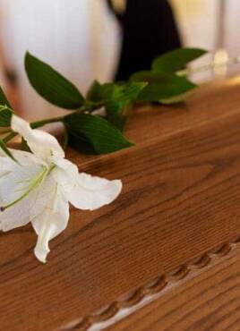 Coffins & Caskets